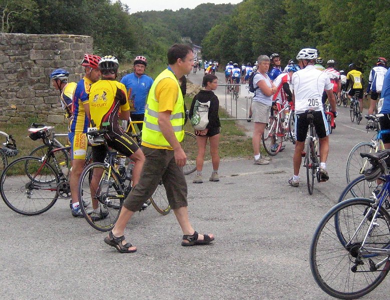 2010-08-20 02 Plouay Vers le Depart.JPG